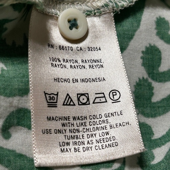 ⛵️Anthropology Maeve Green and White Paisley floral print blouse size Xsmall GUC - Picture 4 of 10